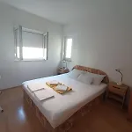 Tim Baška Voda