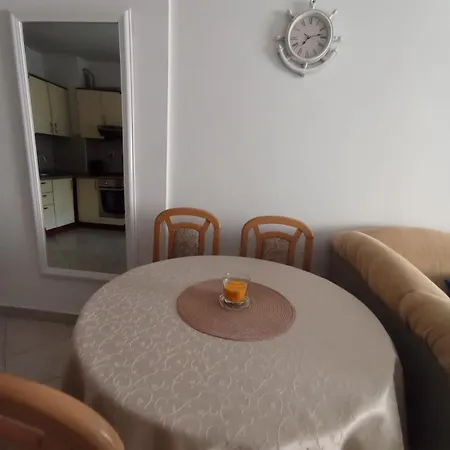 Apartment Tim Baska Voda